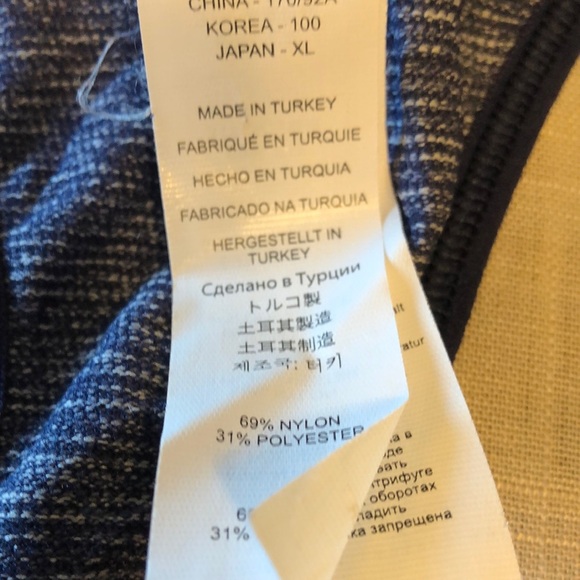 New Balance Charcoal Tank Top - Picture 8 of 9